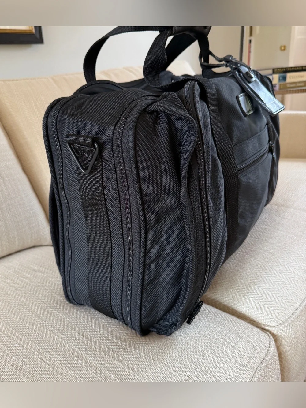 Tumi alpha ballistic